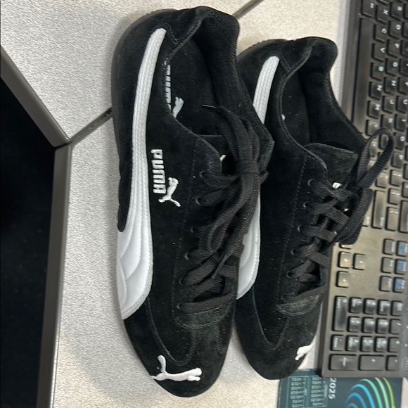 Puma suede sneakers - Picture 1 of 6